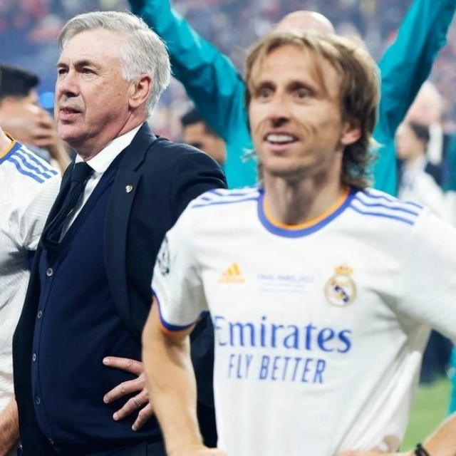 &lt;p&gt;Carlo Ancelotti i Luka Modrić&lt;/p&gt;