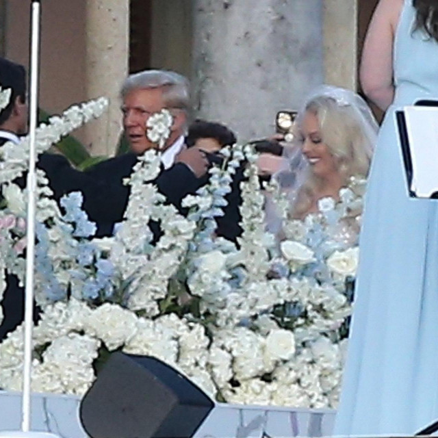 &lt;p&gt;Donald Trump, Tiffany, Ivanka i Melania Trump tijekom vjenčanja Tiffany Trump i Michaela Boulosa&lt;/p&gt;
