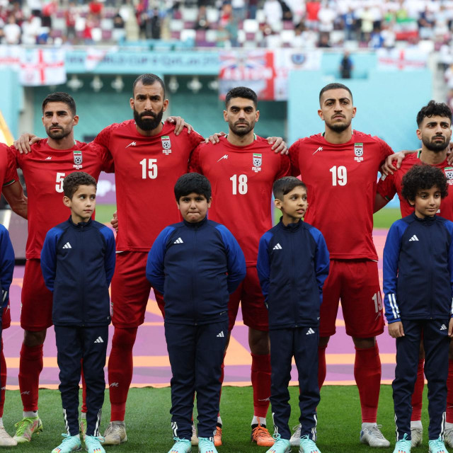 &lt;p&gt;Iranski igrači šute tijekom izvođenja nacionalne himne&lt;/p&gt;