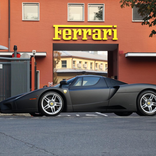 &lt;p&gt;2004. Ferrari Enzo&lt;/p&gt;