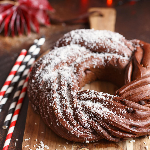 &lt;p&gt;Sweet Bread Wreath. Chocolate brioche garland with coconut flakes. Holiday recipes. Braided Bread. Cinnamon Twist Bread Wreath. Christmas Wreath Bread. Babka wreath&lt;/p&gt;