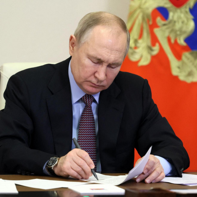 &lt;p&gt;Putin je u javnosti posljednji puta viđen 9. prosinca ove godine, kada je sudjelovao na skupu u Kirgistanu&lt;/p&gt;