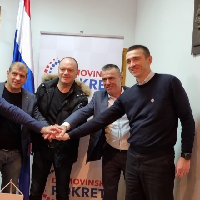 &lt;p&gt;Predsjednik Domovinskog pokreta Ivan Penava s predstavnicima Nezavisne liste Ivana Šipića&lt;/p&gt;