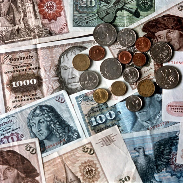 Novčanice i kovanice njemačke marke (arhiva)