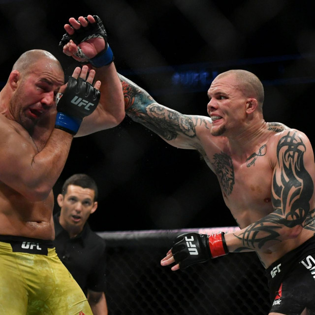 &lt;p&gt;Anthony Smith vs. Glover Teixeira &lt;/p&gt;
