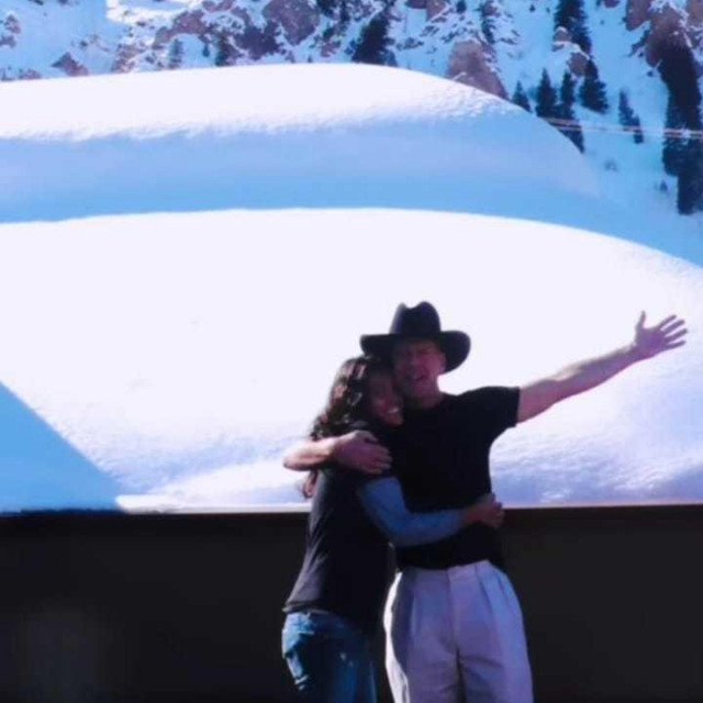 Emma Heming i Bruce Willis prije 15 godina na zimskom odmoru