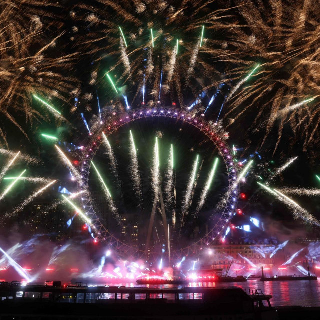 &lt;p&gt;London Eye tijekom novogodišnje proslave&lt;/p&gt;