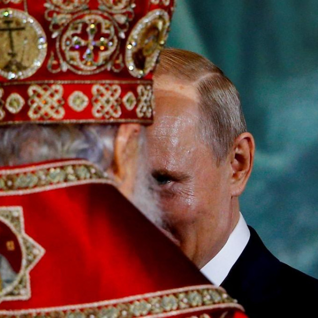&lt;p&gt;Vladimir Putin u crkvi&lt;/p&gt;