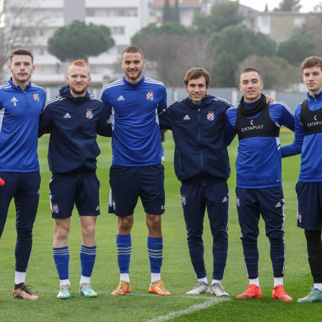 &lt;p&gt;Dinamovo sutra slijeva na desno Faris Krkalić (20), Luka Vrbančić (17), Jakov Gurlica (18), Luka Lukanić (18), Marko Brkljača (18) i Gabriel Rukavina (18)&lt;/p&gt;