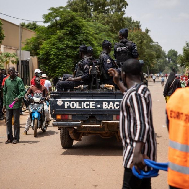 &lt;p&gt;Policija u Burkini Faso (ilustrativna fotografija)&lt;/p&gt;