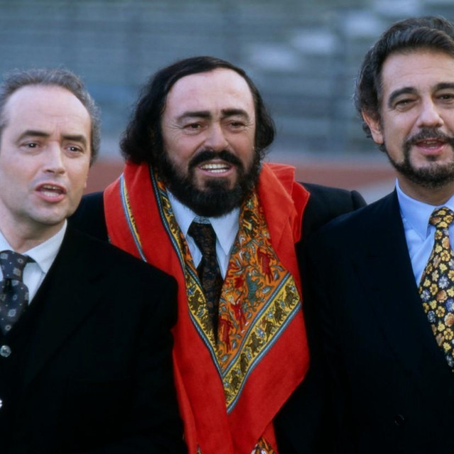 &lt;p&gt;Tri tenora 1995. Jose Carreras, Luciano Pavarotti, Placido Domingo&lt;/p&gt;