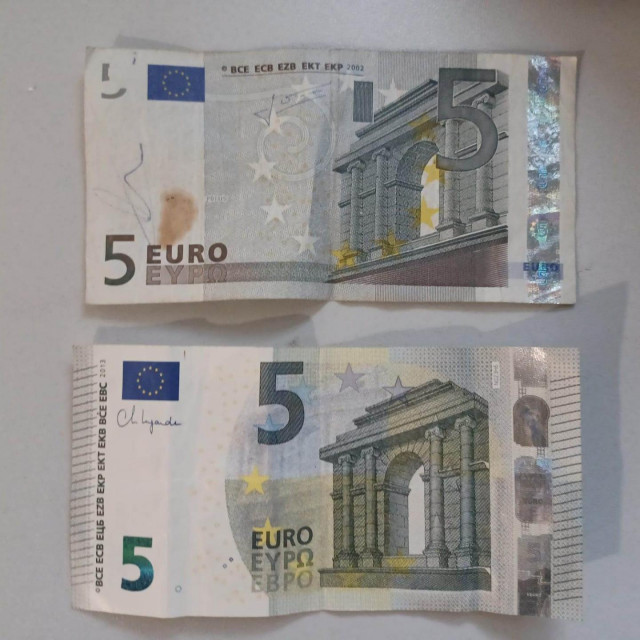 &lt;p&gt;Novčanica eura koje su novinaru Jutarnjeg lista odbili primiti u jednoj zagrebačkoj trgovini&lt;/p&gt;