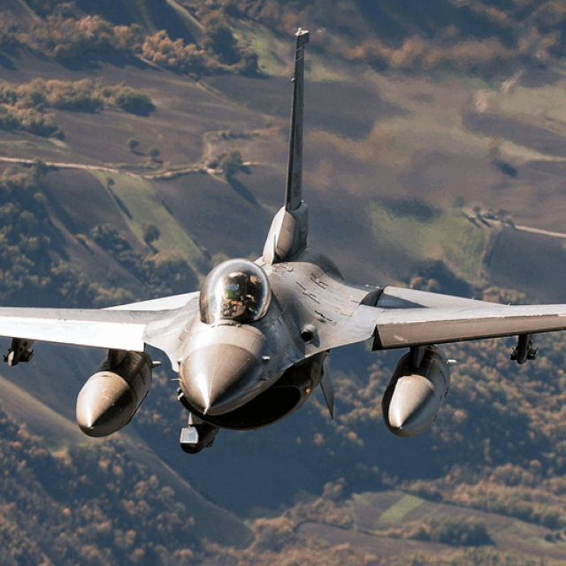 &lt;p&gt;F-16 Fighting Falcon Zračnih snaga SAD-a; ilustracija borbenih aviona F-16 u bojama Zračnih snaga Ukrajine, u sredini ukrajinski Suhoj Su-27; borbeni avioni F-16 Zračnih snaga SAD-a i Kraljevskih zračnih snaga Nizozemske&lt;/p&gt;