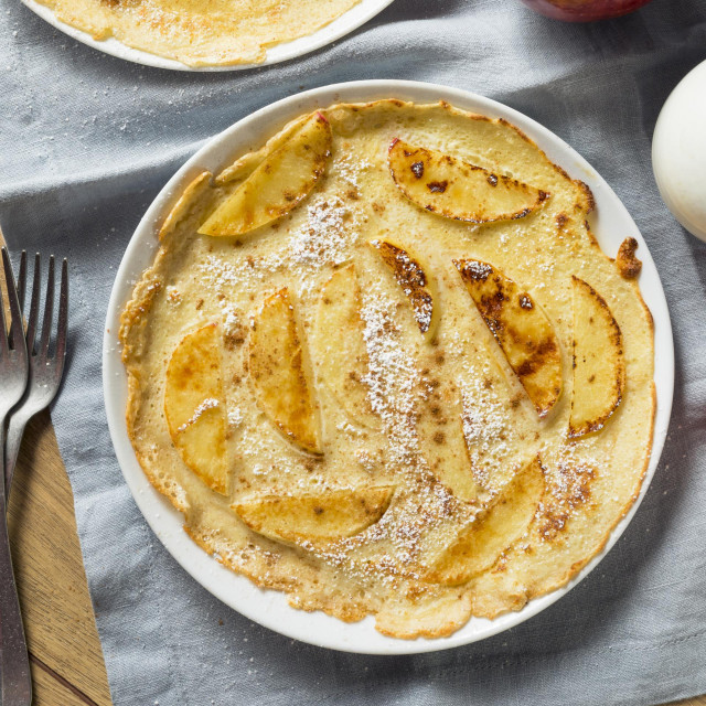 &lt;p&gt;Homemade Apple Dutch Pannekoek Pancake with Powdered Sugar&lt;/p&gt;