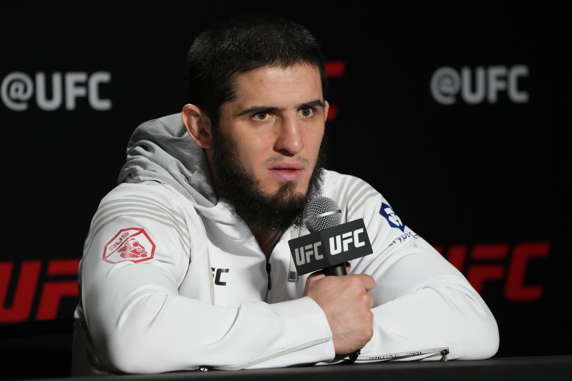 Islam Makhachev razočaran kako UFC promovira borbu protiv Volkanovskog: ‘Morali su činiti više‘