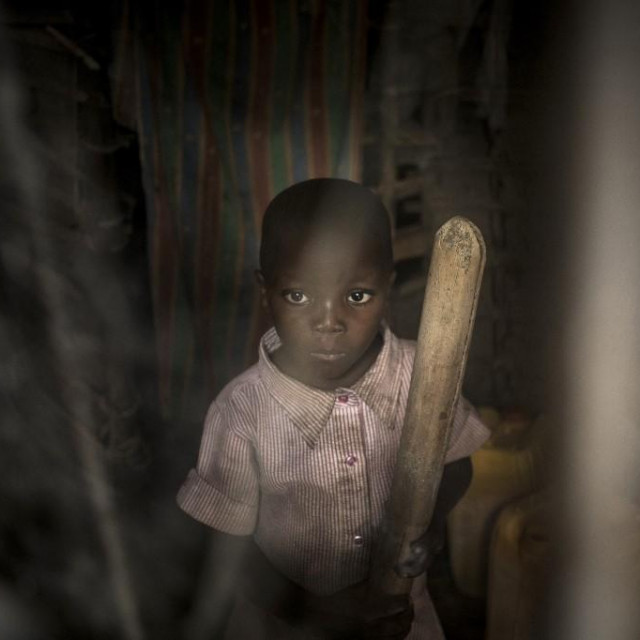 Dijete u sirotištu u Kongu