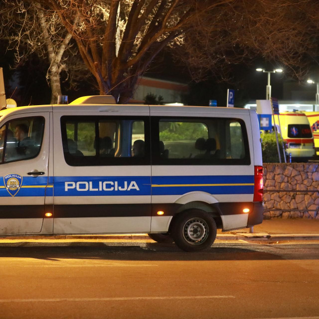 &lt;p&gt;Policija je zbog dojave o bombi blokirala dio Splita&lt;/p&gt;
