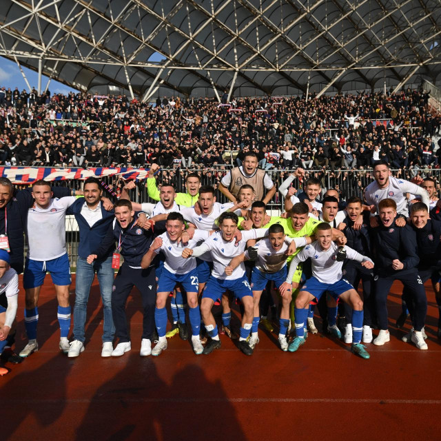 Slavlje igrača Hajduka nakon pobjede protiv Cityja