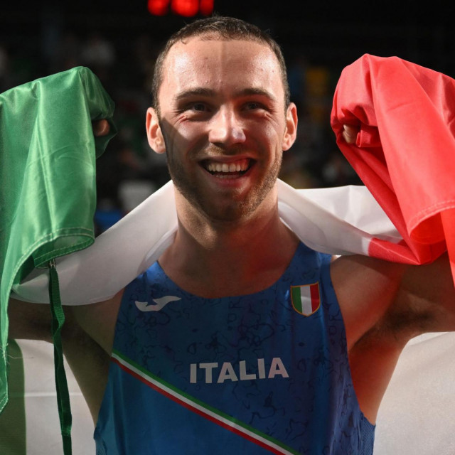 Italy‘s Samuele Ceccarelli celebrates after victory in the finals of the men‘s 60 metres during The European Indoor Athletics Championships at The Atakoy Athletics Arena in Istanbul on March 4, 2023. (Photo by OZAN KOSE/AFP)