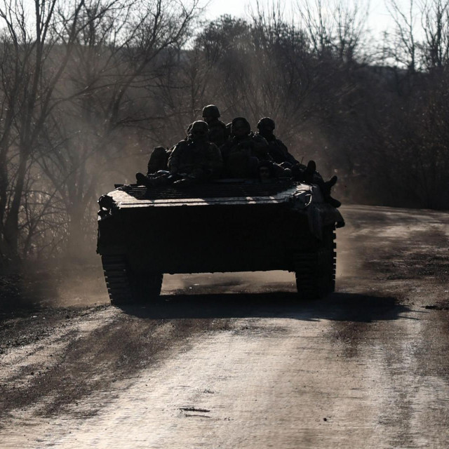 &lt;p&gt;Ukrajinski vojnici nedaleko Bahmuta&lt;/p&gt;