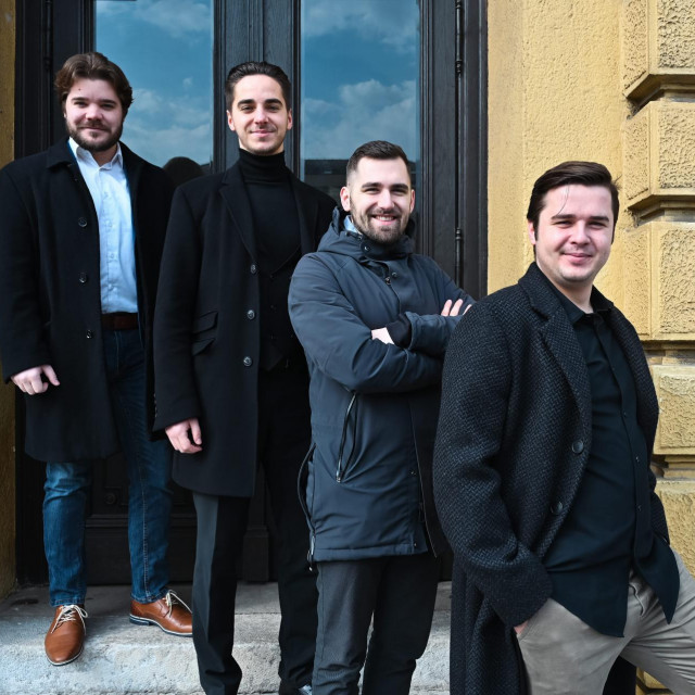 &lt;p&gt;Mladi operni tenori Roko Radovan, Matteo Ivan Rašić, Matic Zakonjšek, Filip Filipović&lt;/p&gt;