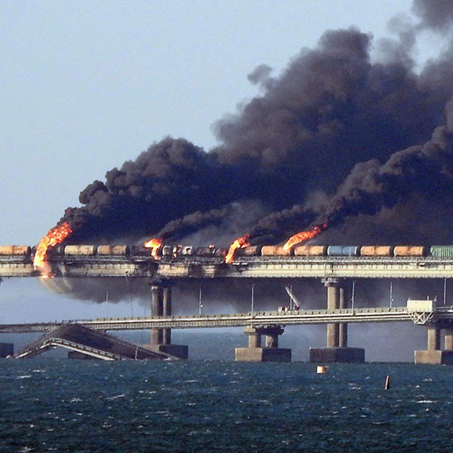 &lt;p&gt;Kerčki most na Krimu u plamenu&lt;/p&gt;