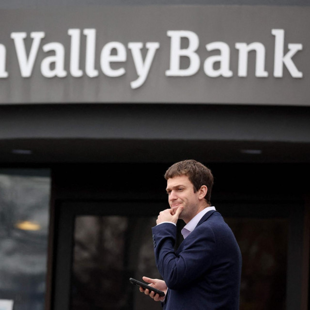 Silicon Valley Bank (SVB) 