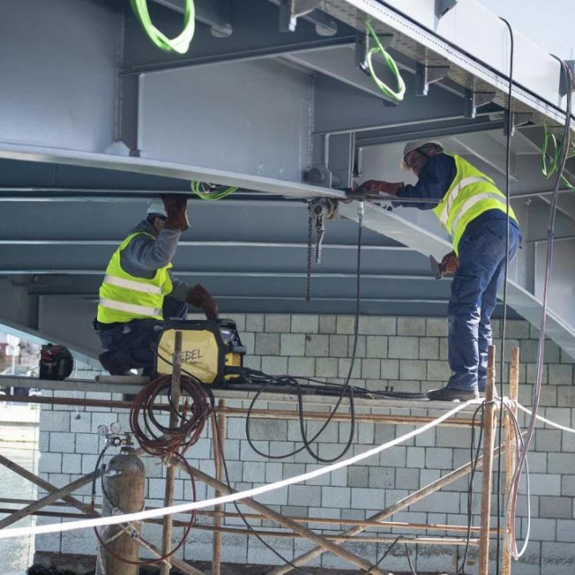 &lt;p&gt;Radovi na obnovi 60 godina starog pokretnog mosta u Trogiru&lt;/p&gt;