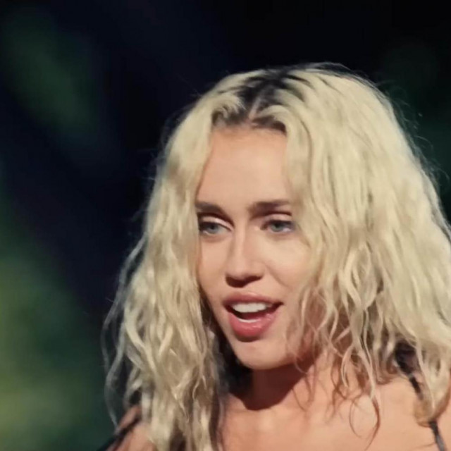 &lt;p&gt; Miley Cyrus – Endless Summer Vacation (Backyard Sessions) | Teaser&lt;/p&gt;