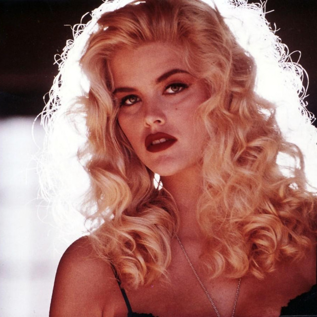 &lt;p&gt;Anna Nicole Smith 1995.&lt;/p&gt;