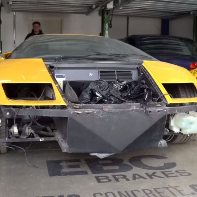 &lt;p&gt;Lamborghini Diablo 6.0VT&lt;/p&gt;