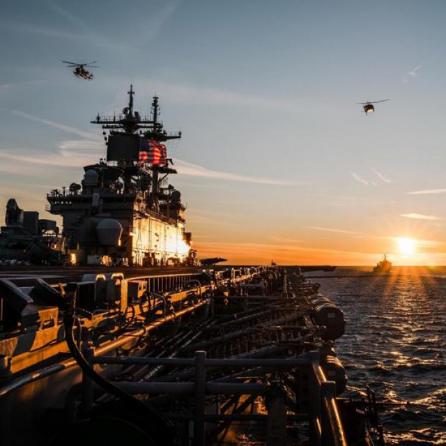 &lt;p&gt;Američki brod USS Kearsarge tijekom vježbe NATO snaga u Blatičkom moru&lt;/p&gt;