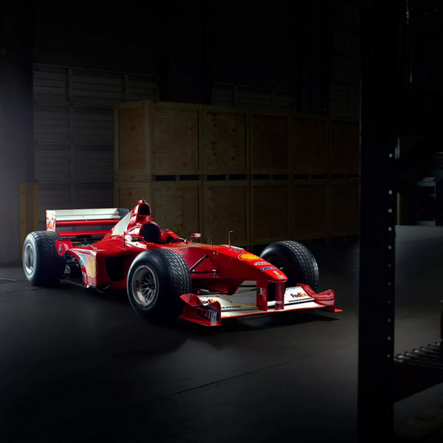 &lt;p&gt;Ferrari F1-2000 bolid&lt;/p&gt;