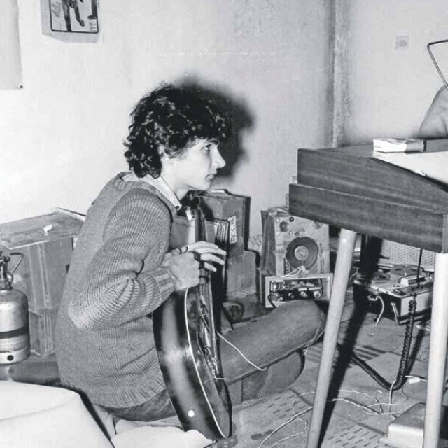 &lt;p&gt;Mance, prizor iz stana na zagrebačkom Kraljevcu, fotografija: Goran Pavelić Pipo, oko 1978.&lt;/p&gt;