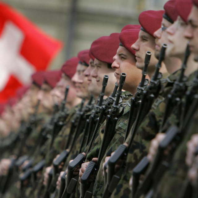 &lt;p&gt;Švicarska vojska&lt;/p&gt;