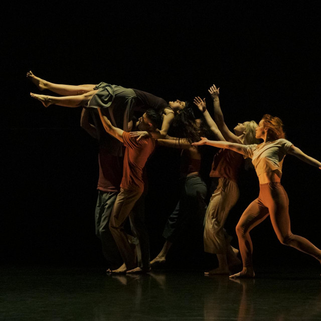 &lt;p&gt;Plesna predstava ”Gran Bolero” u koreografiji španjolskog umjetnika Jesúsa Rubija Gama nastala u suradnji Zagrebačkog plesnog ansambla i slovenske EN KNAP Grupe u ZKM-u&lt;/p&gt;