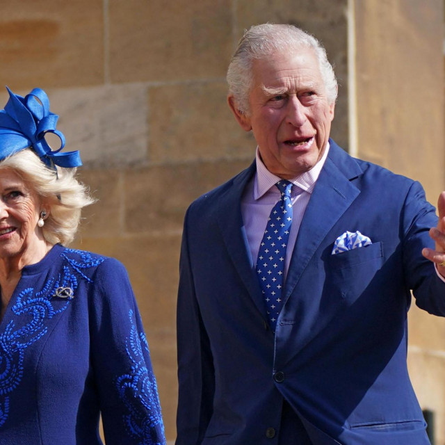 &lt;p&gt;Kralj Charles III. i kraljica supriga Camilla &lt;/p&gt;