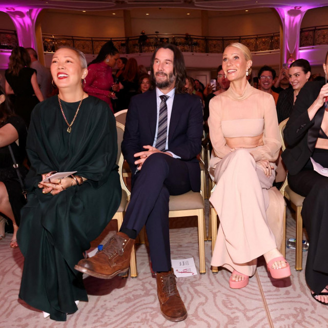 &lt;p&gt;Jeanne Yang, Keanu Reeves, Gwyneth Paltrow, Sara Foster, and Brie Larson na dodjeli Annual Fashion Los Angeles Awards&lt;/p&gt;