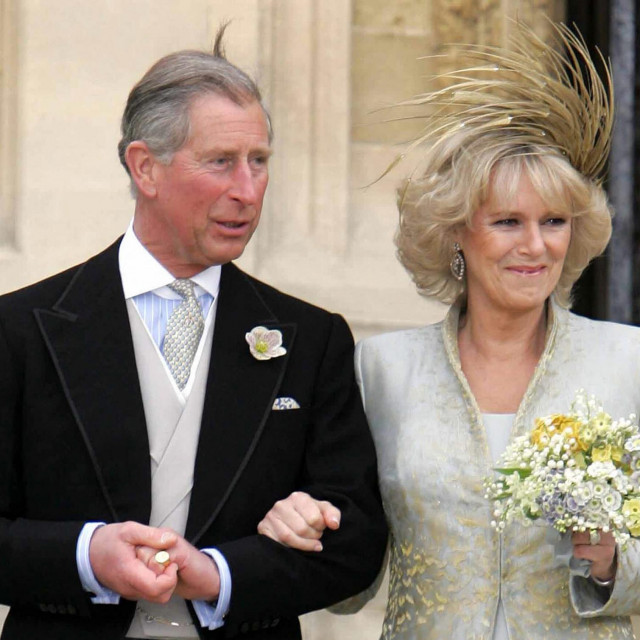 &lt;p&gt;Princ Charles i Camilla na dan vjenčanja 2005.&lt;/p&gt;