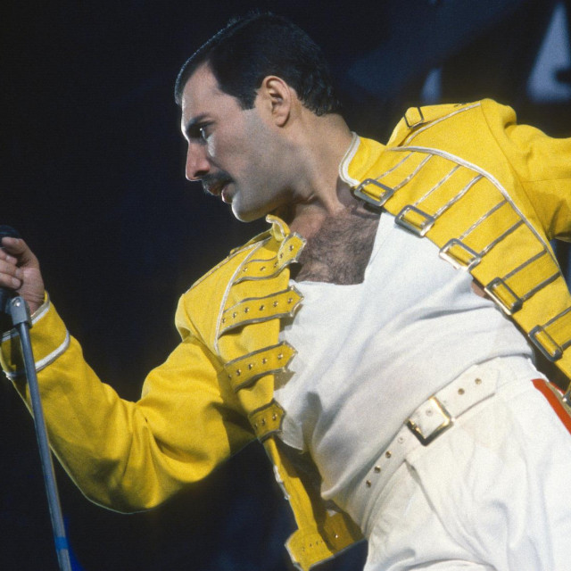 Freddie Mercury, 1986 u Londonu