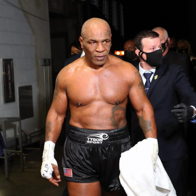 &lt;p&gt;Nov 28, 2020; Los Angeles, CA, USA; Mike Tyson (black trunks) exits the ring after his split draw against Roy Jones, Jr. (white trunks) during a heavyweight exhibition boxing bout for the WBC Frontline Belt at the Staples Center.,Image: 572130985, License: Rights-managed, Restrictions: *** World Rights ***, Model Release: no, Credit line: USA TODAY Network/ddp USA/Profimedia&lt;/p&gt;