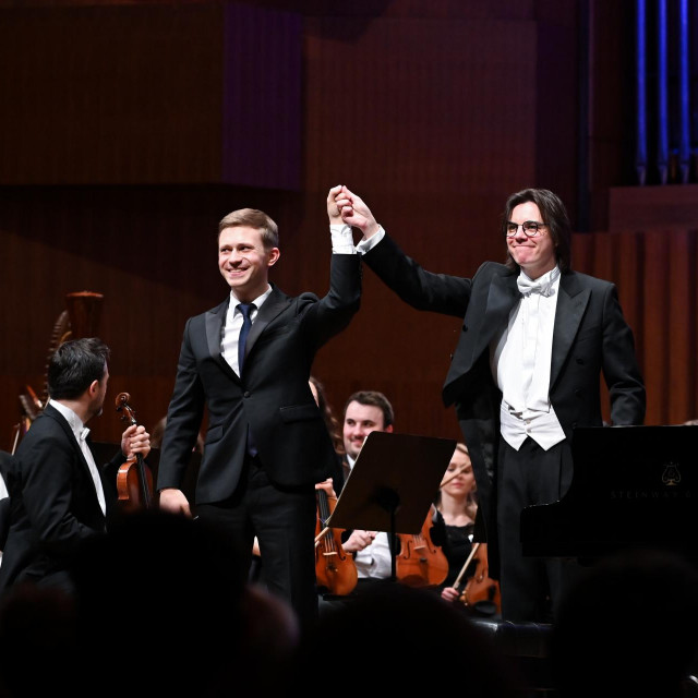 &lt;p&gt;Koncert Lisinski subotom: Simfonijski orkestar iz Lihtenštajna.&lt;br&gt;
Na fotografiji: Dmytro Choni i Dawid Runtz&lt;/p&gt;