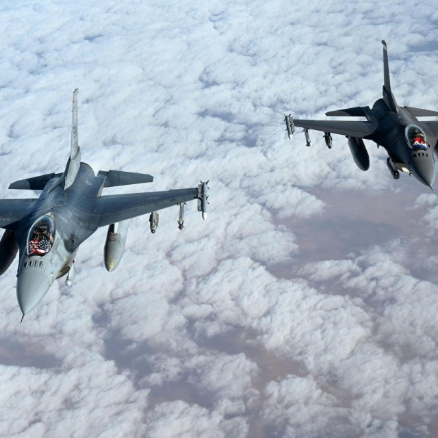 &lt;p&gt;Borbeni avioni F-16 Zračnih snaga SAD-a i Kraljevskih zračnih snaga Nizozemske&lt;/p&gt;