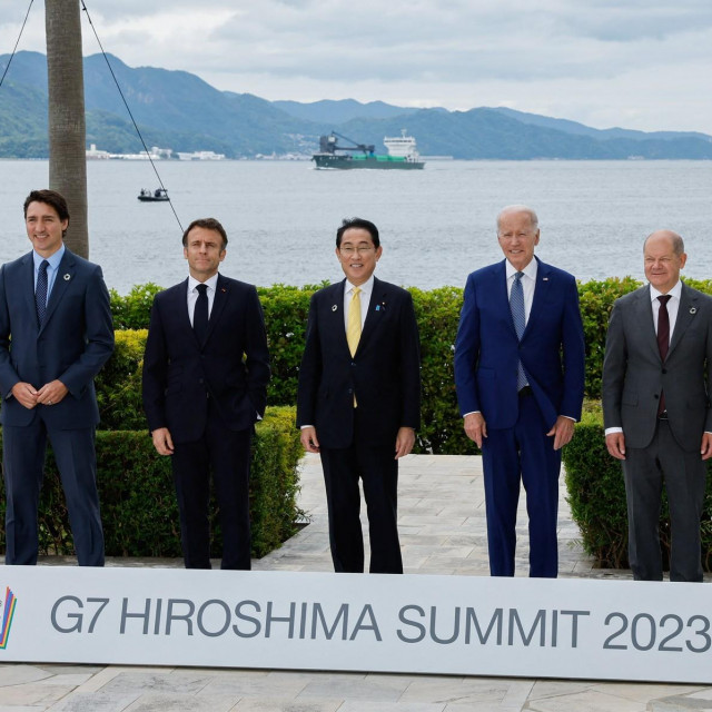 &lt;p&gt;Giorgia Meloni, Justin Trudeau, Emmanuel Macron, Fumio Kishida, Joe Biden, Olaf Scholz, and Rishi Sunak na summitu G7&lt;/p&gt;