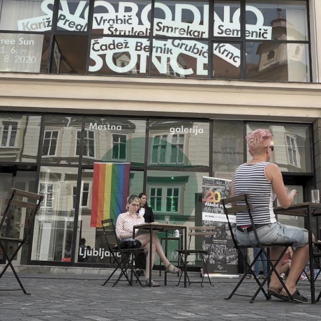 &lt;p&gt;LGBT_SLO_1984 Borisa Petkoviča. Spretno napravljen dokumentarni kolaž o tom burnom razdoblju, svakako ga treba pogledati&lt;/p&gt;