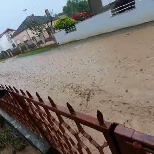 &lt;p&gt;Poplave u Belom Manastiru&lt;/p&gt;