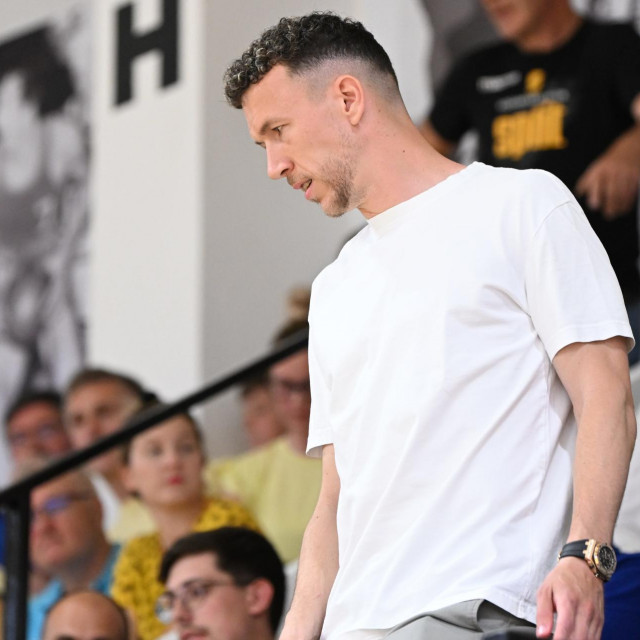&lt;p&gt;Ivan Perišić gledao je prvu utakmicu finala košarkaškog PH na Gripama&lt;/p&gt;