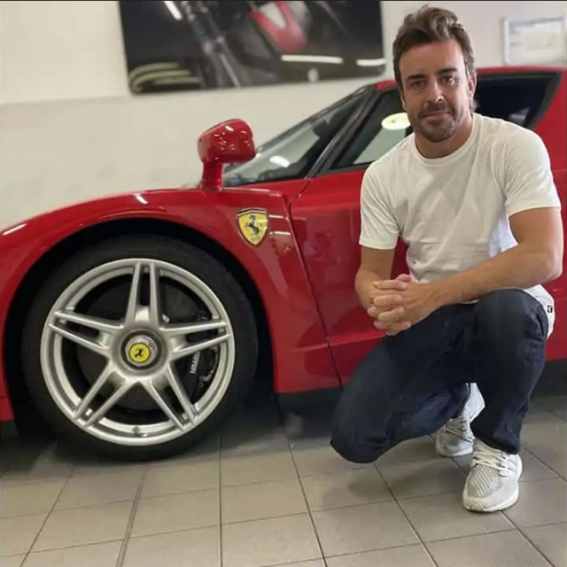 &lt;p&gt;Fernando Alonso i Ferrari Enzo&lt;/p&gt;