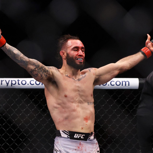 &lt;p&gt;NEW YORK, NEW YORK - NOVEMBER 06: Shane Burgos celebrates against Billy Quarantillo in their featherweight bout during the UFC 268 event at Madison Square Garden on November 06, 2021 in New York City. Mike Stobe,Image: 641942281, License: Rights-managed, Restrictions:, Model Release: no, Credit line: Mike Stobe/Getty images/Profimedia&lt;/p&gt;