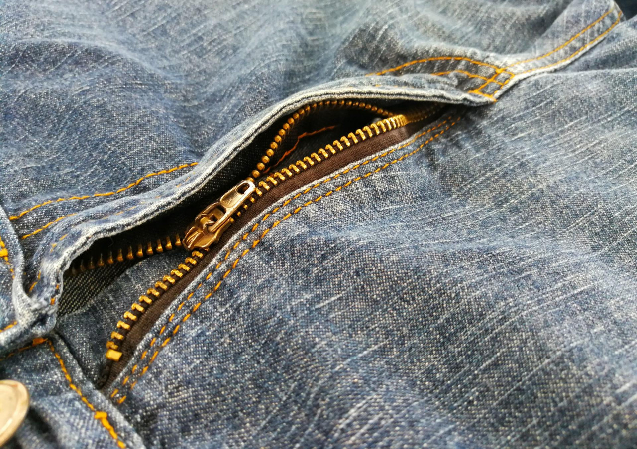 Tailors Don't Want You To Know This Method! Fix Broken Zipper in 2 Minutes  